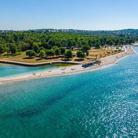 Tatil Evi House For 12 People Close To The Sea *