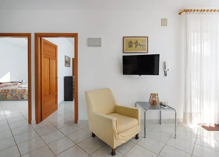 Feriehus House For 12 People Close To The Sea