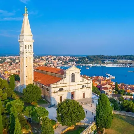 Ferienhaus House For 12 People Close To The Sea