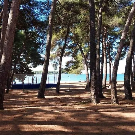 펜션 House For 12 People Close To The Sea *