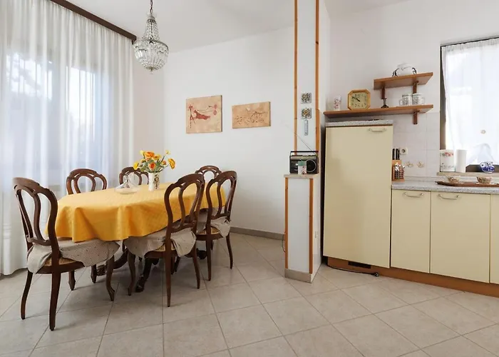 House For 12 People Close To The Sea